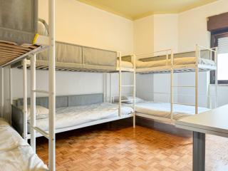 six bed - Lissabon - 3