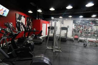 Castle 835 Oceanview studio on beach with pool, gym, bars, and FREE Parking - 8