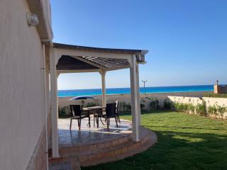 On the beach house - 6