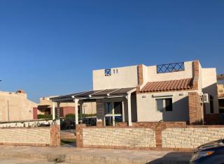 On the beach house - 4