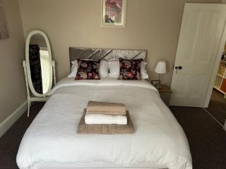3 bed Cozy Antrim Apartment with Great Views - Antrim - 9