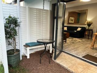 Whispering Leaves Guest House - Kloof - 9