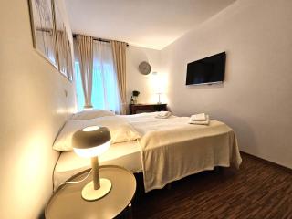 Airport Messe Hotel - Düsseldorf - 5