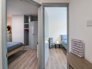 Cosy Nest - 2