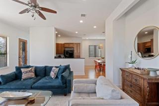 Bright Home in East ATX - 3BR - Cowboy Pool - 1