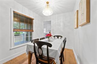 Quaint 3 Bedroom House with Huge Yard - Austin - 1