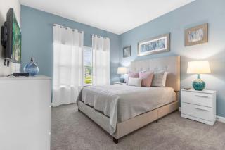 Luxury Getaway near Disney 4BR & Private Pool - 5