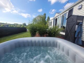 Chalet Sea-renity Lakeside met jacuzzi - Jabbeke - 8