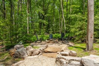 Ferndale: New, Lake Access w. Dock Slip, Hot Tub, Dogs OK - 9