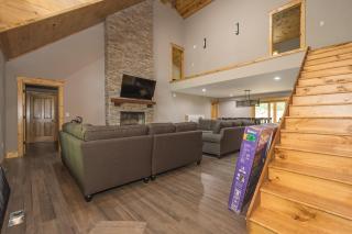 Stone Haven: New, Lake Access w. Dock Slip, Hot Tub, Fire Pit - 1