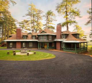 Quietude - A 60-Acre Historic Mountain Estate with 10 bedrooms - Tuftonboro - 0