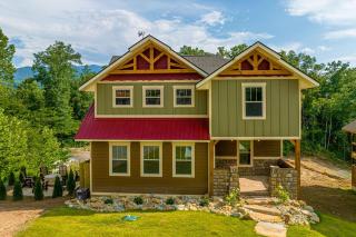 Brandon`s Mountain Retreat by Eden Crest - Gatlinburg - 0
