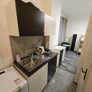 Small apartment in downtown for groups - Prague - 3
