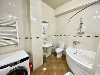King-size Apartment in the Heart of Tbilisi - Tbilisi - 4