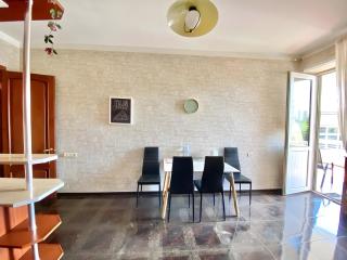 King-size Apartment in the Heart of Tbilisi - Tbilisi - 5
