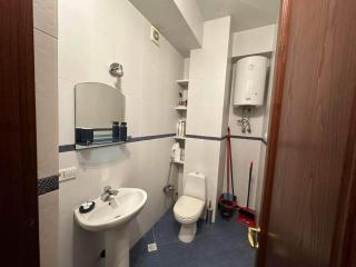 King-size Apartment in the Heart of Tbilisi - Tbilisi - 3