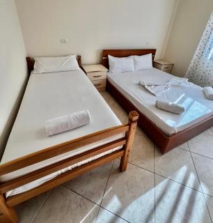 Beachfront Family Apartment 301 - Durrës - 4