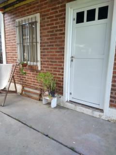 Monoambiente con baño privado, cocina, heladera y cochera en Pueblo Belgrano - Gualeguaychú - 2