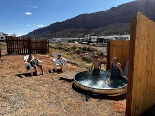 H Jeep Trail Moab's Majestic Escape Sleeps 4 - 2