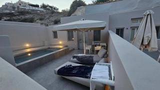 Petroma Cave Suites - Vourvoulos - 2