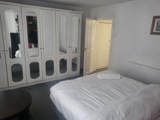 Comfy Home - Liverpool - 5