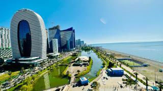 Batumi Sea View Apartment - 6
