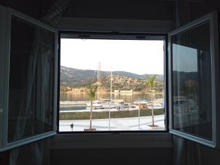 Maistros Studios 1 - 5