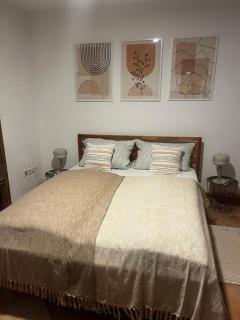 S&H Apartment in Düsseldorf Wersten - Düsseldorf - 0