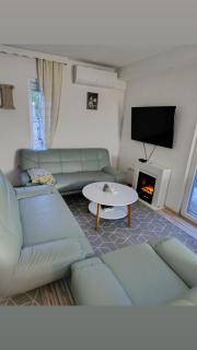 VA vikendica Tesanj - 1