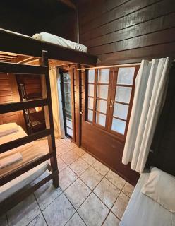 Vibe House Hostel - 9