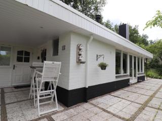 Holiday Home in Reutum with Pond and Trails - Reutum - 2