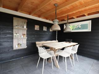 Holiday Home in Reutum with Pond and Trails - Reutum - 3