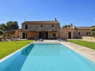 Finca in Manacor with Pool & Near Beaches - Manacor - 2