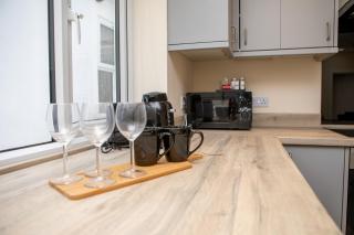 Modern Apartment Free Off Road Parking 2x Double Rooms Suite 11 - Nottingham - 3