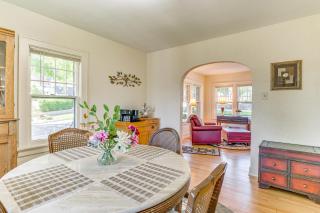 Charming Lake Mills Home Near Rock Lake and Beach - 4
