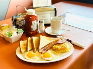 Coast Hotel Dawson Creek - Dawson Creek - 1