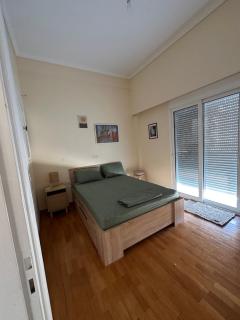 Midcentury Modern Apartment - Pireo - 9