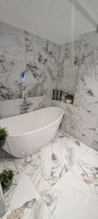 Bergen Sunrise Terrace Apartment - 3