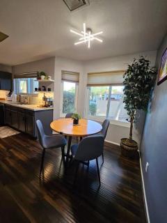 Peaceful Living in Every Room - Tempe - 8