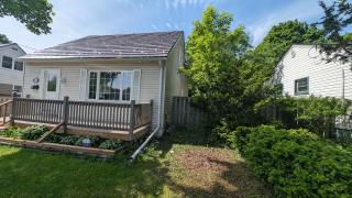 Private castle - Barrie - 6