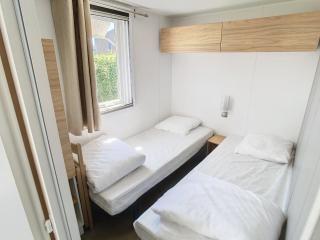 Mobil-Home Grand Confort: 6 Pers, 3 Ch, Piscine Chauffée, Proche Plage et Commerces - FR-1-361A-33 - Jullouville-les-Pins - 5
