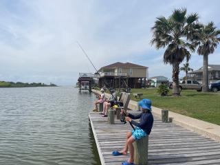 Galveston Beach House with Water Views - Galveston - 7
