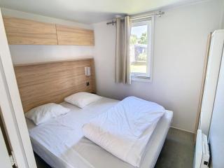 Mobil-home Grand Confort à 200m de la plage avec piscine chauffée, 4 pers, terrasse, parking - FR-1-361A-21 - Jullouville-les-Pins - 5