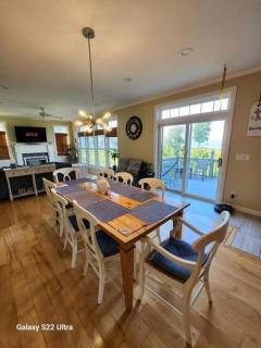 Waterfront Oneida Lake Lux House - 6