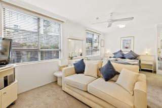 HENRY12 Self- Catering - Sidney - 6