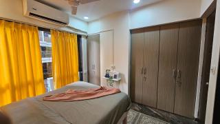 Lite Stays - Vile Parle East - Mumbai - 2