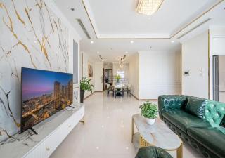 The landmark Luxury Vinhomes Apartments - The buildings nearby landmark 81 central - Ho Chi Minh - 4