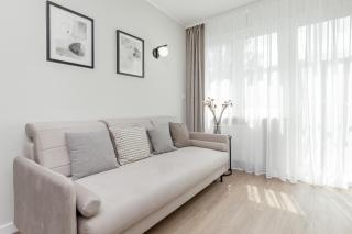 Kaszmirowy Apartament z 3 sypialniami Blisko Plaży w Gdańsku by Noclegi Renters - Gdansk - 0