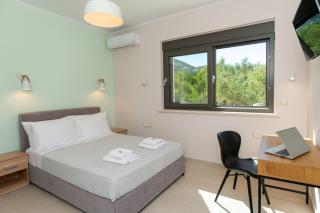 Villa Nava - Nestled in Olive Trees with Private Pool, by ZanteWize - 3