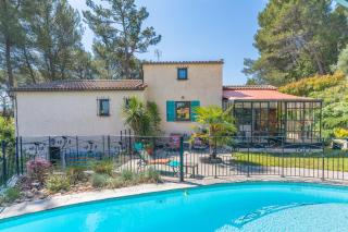 Gîte proche aix marseille piscine - Peypin - 0
